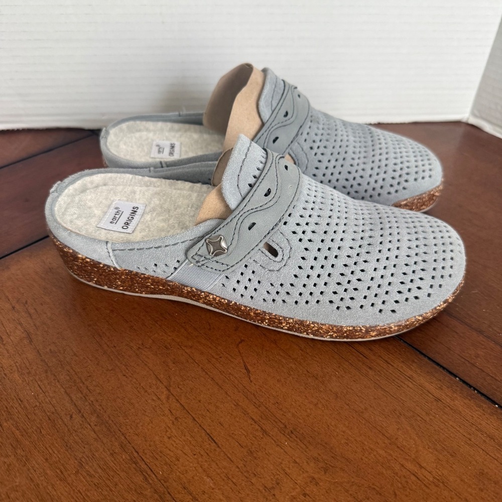 Earth Origins‎ Aurora Jessica Light Blue Perforated Leather Clogs Womens 6.5M